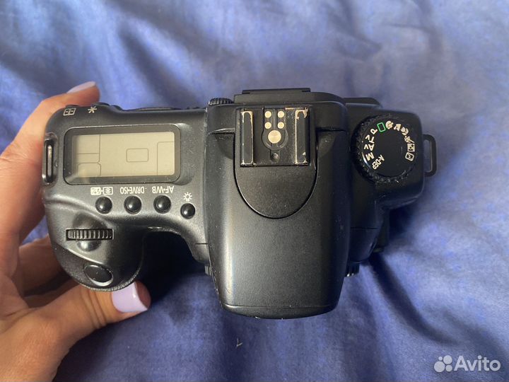 Зеркальный фотоаппарат canon 20D