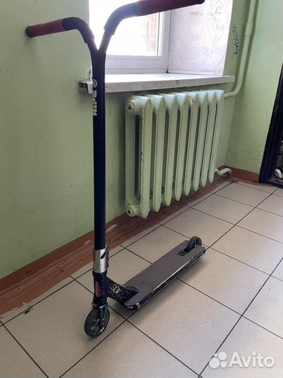 Трюковой самокат hipe