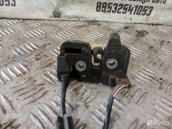 Замок багажника ford Fusion