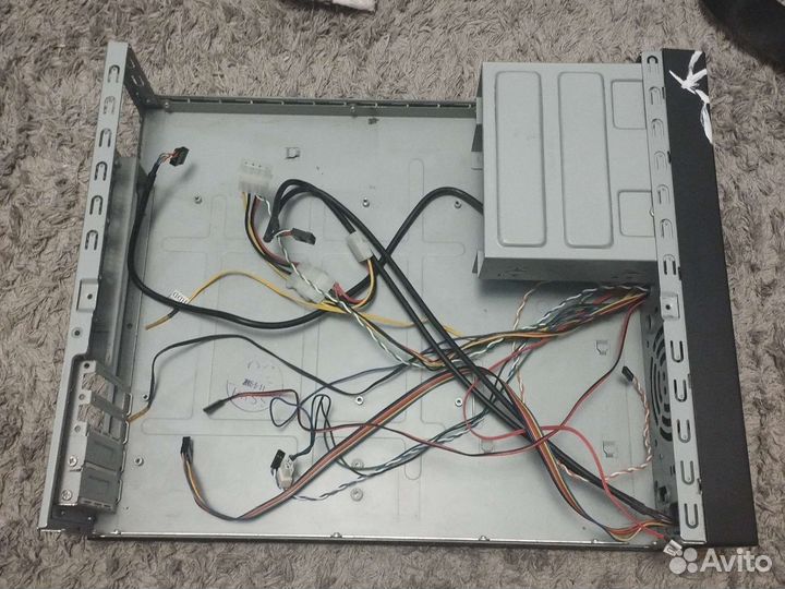 Маленький корпус пк