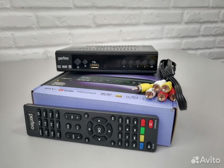 Приставка Perfeo DVB-T2/C style для цифрового TV