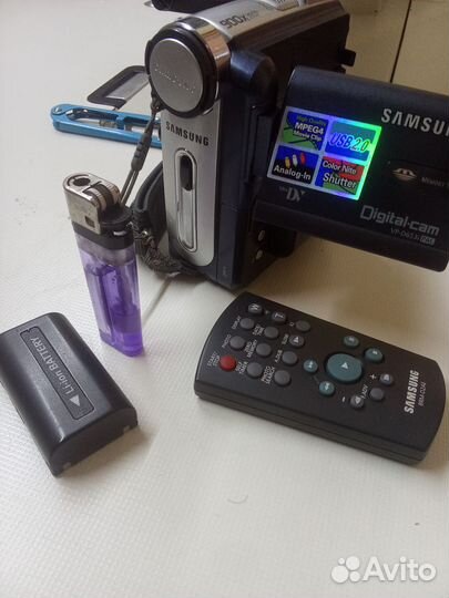 Цифровая видеокамера samsung