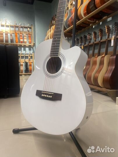 Elitaro E4050EQ Электроакустическая гитара