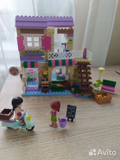 Lego friends