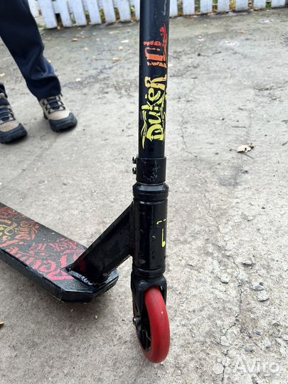 Трюковой самокат