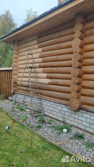 Шлифовка и покраска деревянного дома