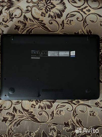 Ноутбук asus