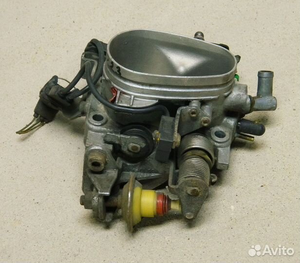Заслонка дроссельная Audi 100 C3 2.3 NF