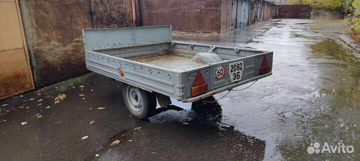 Прицеп легковой