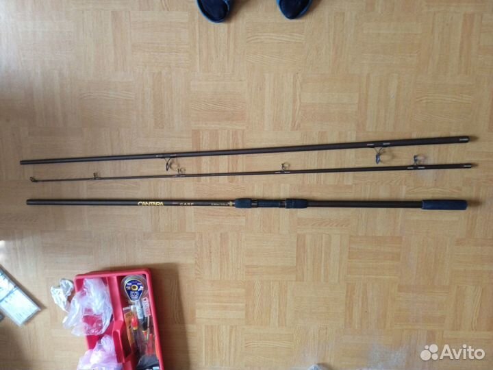 Спининг с катушкой и прочее рыбацкое добро