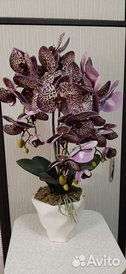 Искуственная орхидея