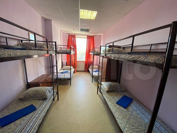 Комната 38 м², 4/4 эт.