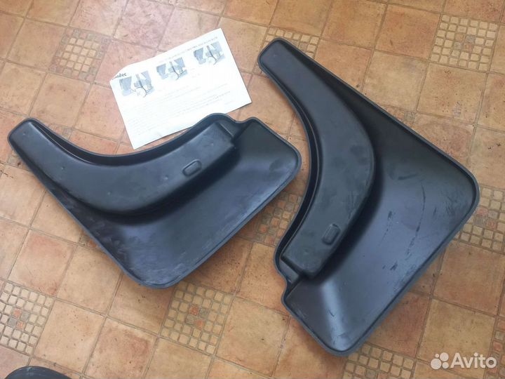 Брызговики задние Фольксваген Туарег 2010