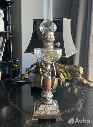 Керосиновая лампа антикварная