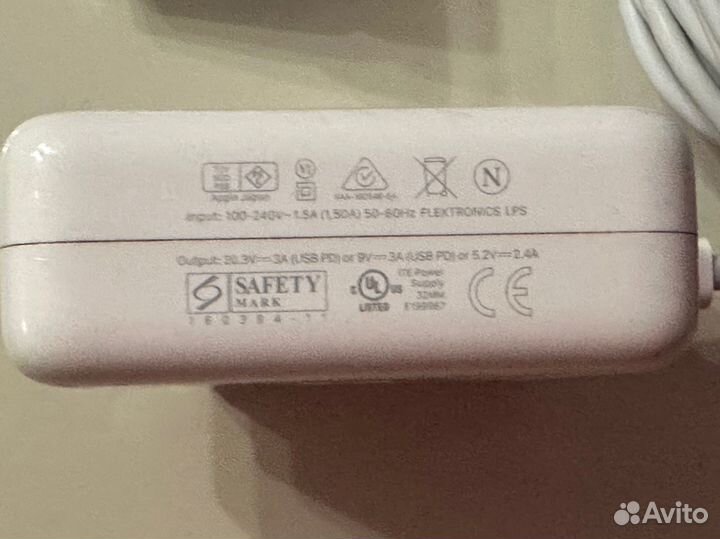 Apple usb c power adapter 61w (+кабель) оригинал