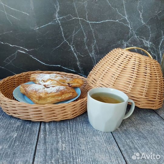 Хлебница клош плетеная