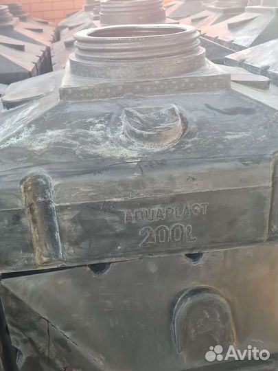 Бак для летнего душа 200 литров и 150 литров