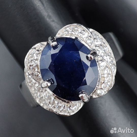 Природный сапфир из Таиланда в серебре 925, р.16