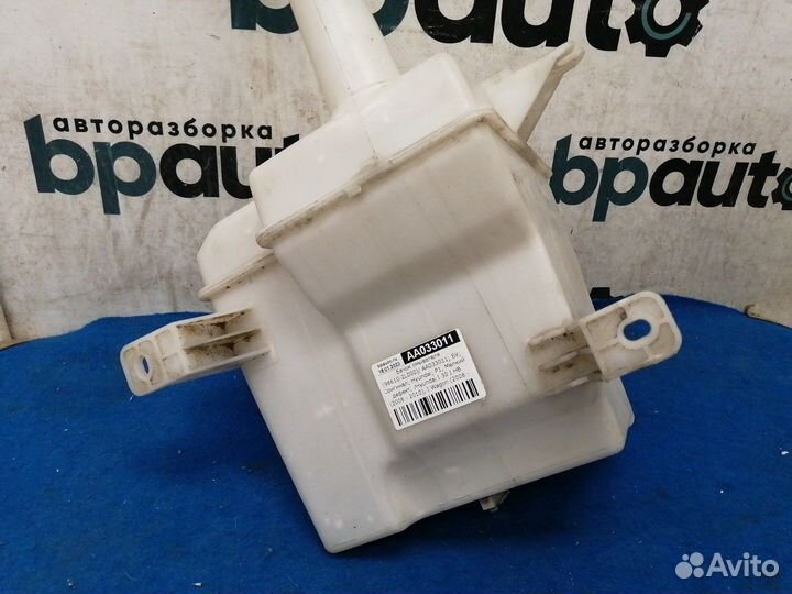 Бачок омывателя 98610-2L000 Hyundai I 30