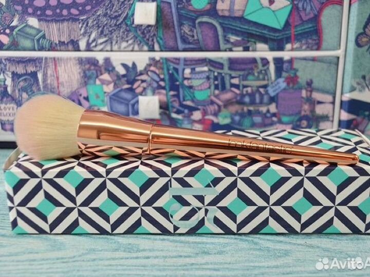 Кисти для макияжа Lookfantastic, новые