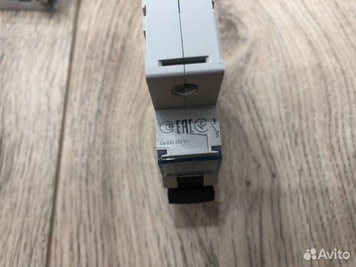 Автоматические выключатели Legrand