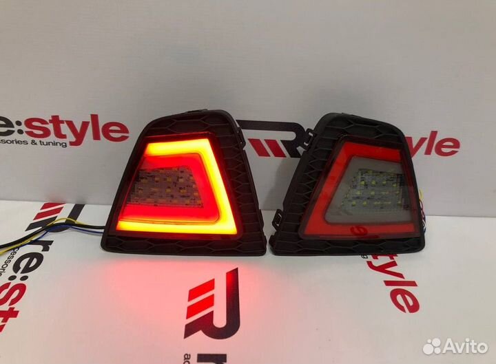 Катафоты Honda Fit с 2014 U323