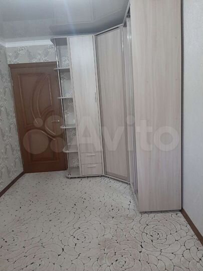 3-к. квартира, 60 м², 2/5 эт.
