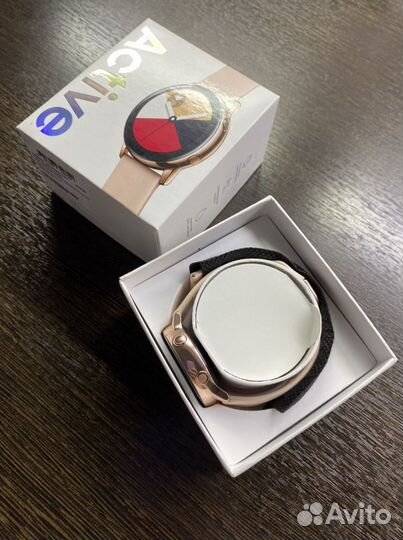 Samsung galaxy watch active 40 мм
