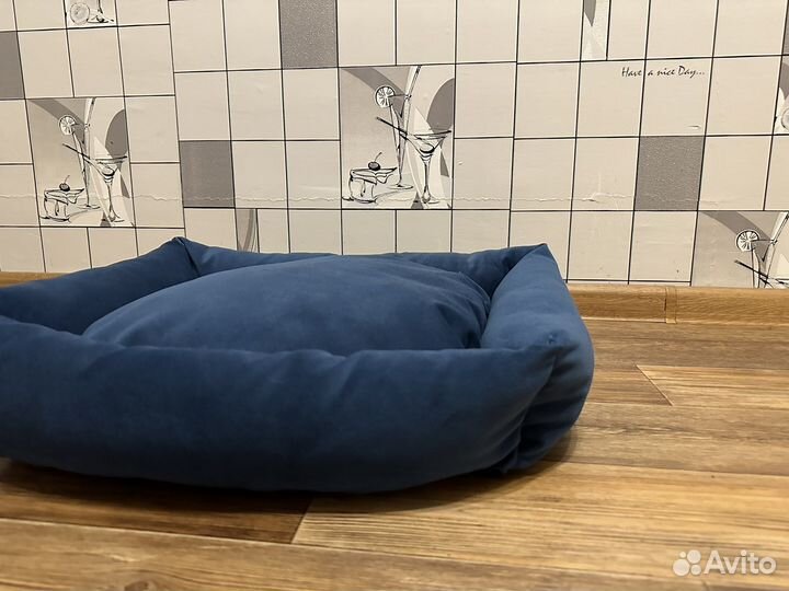 Лежанка для собак и кошек