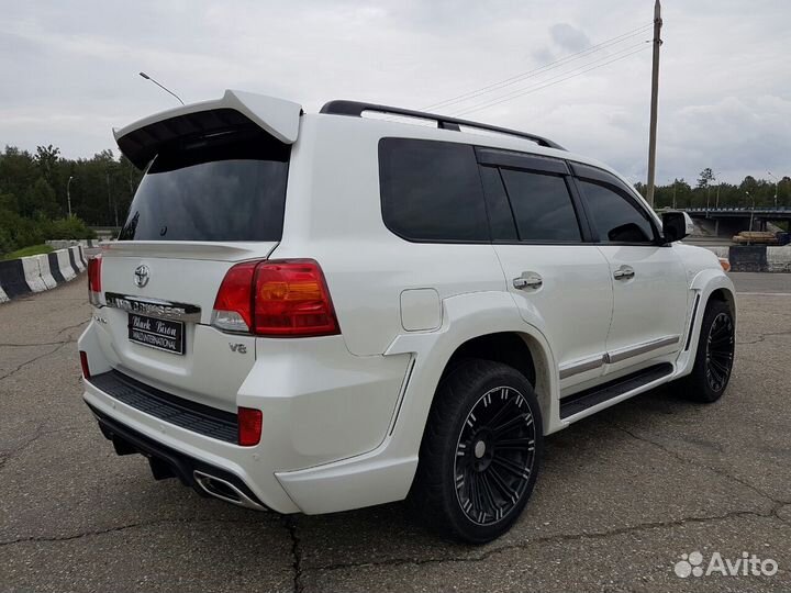 Спойлер под стекло TLC200 Wald