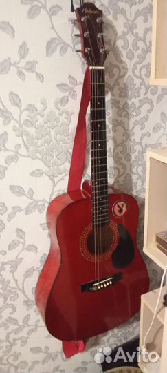 Акустическая гитара