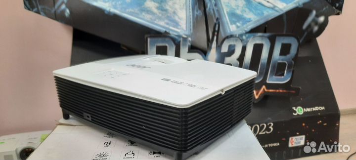 Короткофокусный проектор Acer full HD 3D