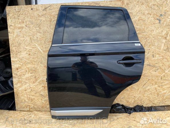 Дверь задняя левая Митсубиси Аутлендер 3