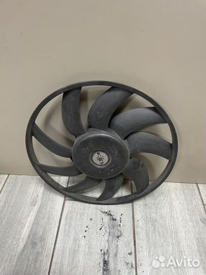 Вентилятор охлаждения двс Ауди А4 Б8 А5 8Т