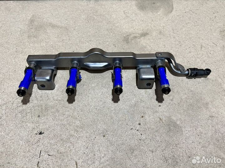 Топливная рампа на Mazda 3 BL