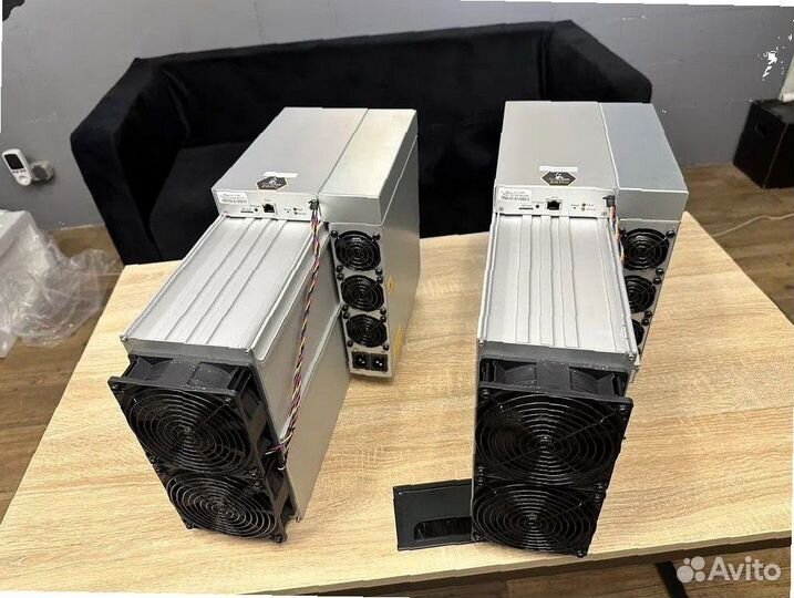 Bitmain Antminer S19 (j1-11) 90 Th