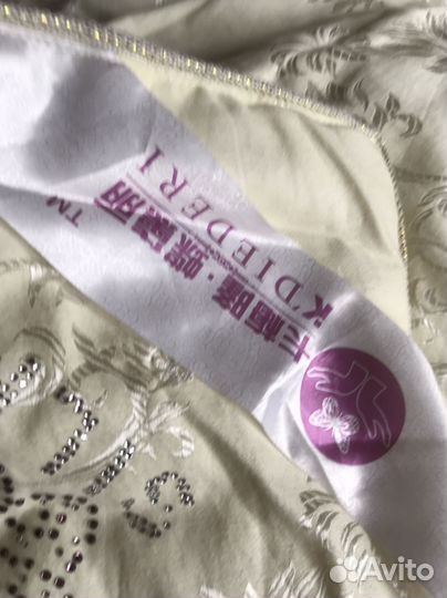 Шелковое натур.детское одеяло и подушка, Италия