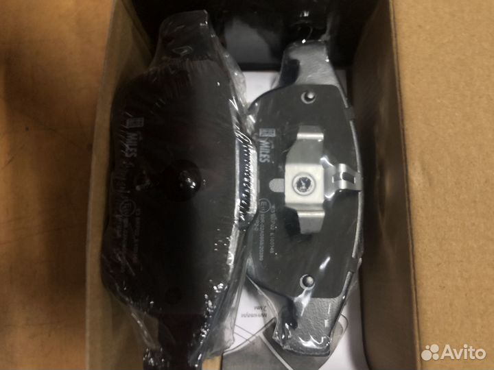 Колодки тормозные renault duster 10/fluence 10/megane III 08- передние, E100146