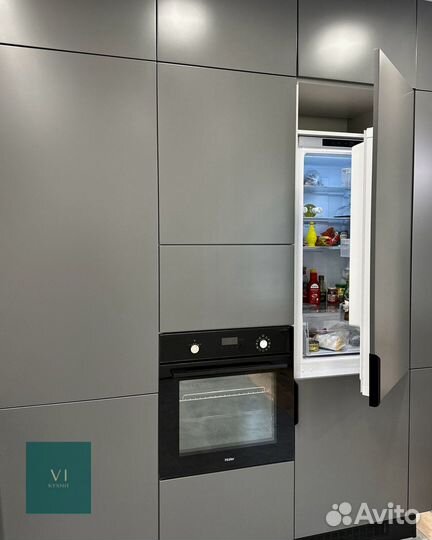 Стильный кухонный гарнитур