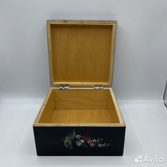 Старинная деревянная шкатулка СССР (Сзр)