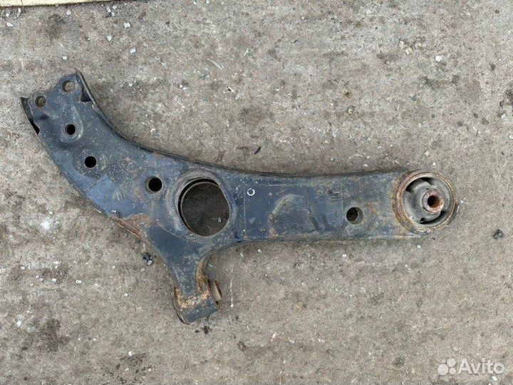 Рычаг передний левый Kia Optima 3