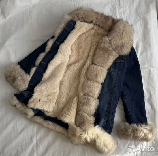 Джинсовка с натуральным мехом 46