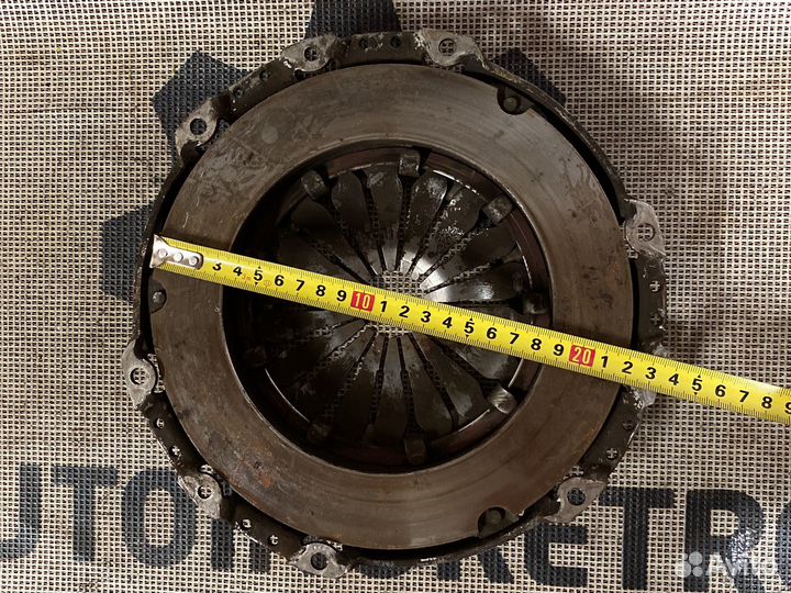 Корзина сцепления Skoda Octavia A5 036141026B