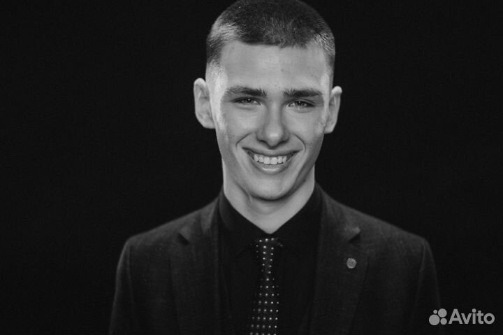 Фокусник иллюзионист Олег Савченко