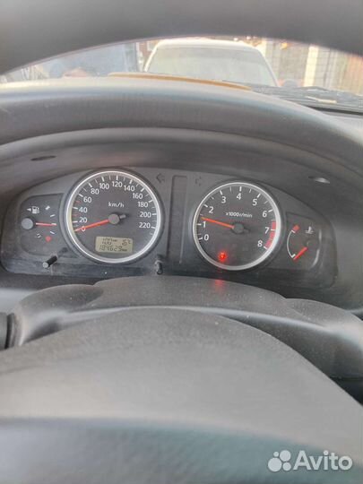 Nissan almera n16 в разборе