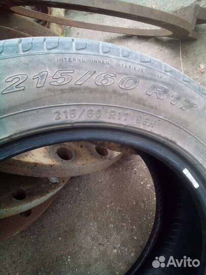 Pirelli Scorpion 215/60 R17