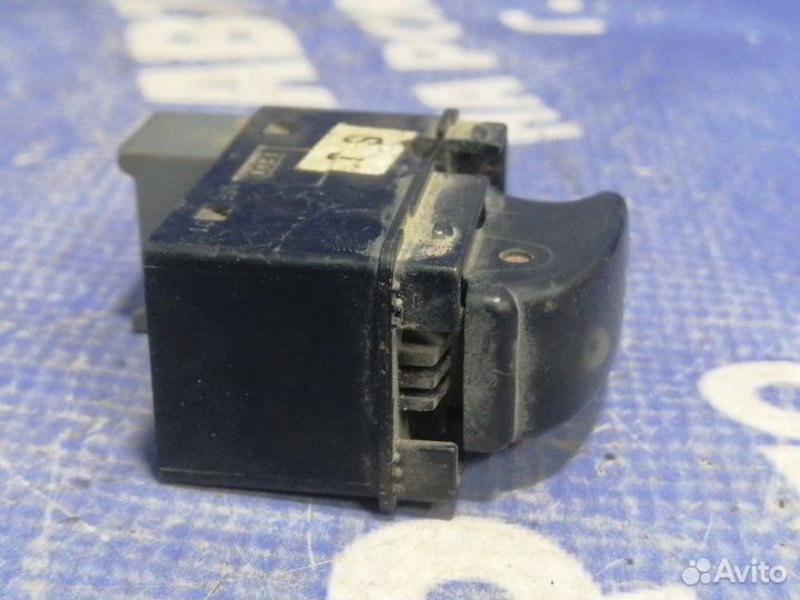 Кнопка стеклоподъемника Chevrolet Lacetti седан