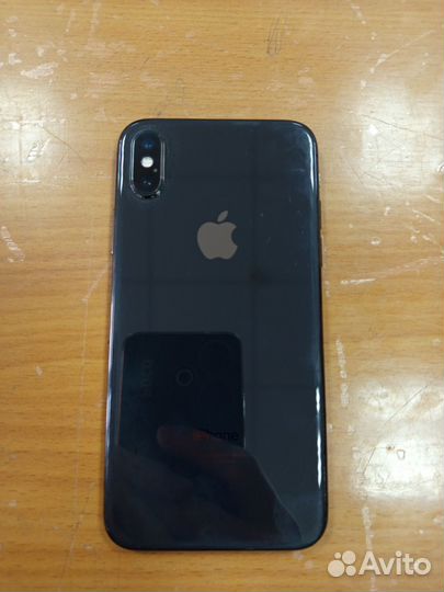 iPhone X, 64 ГБ