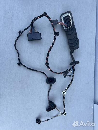 Проводка двери задняя левая Skoda Octavia