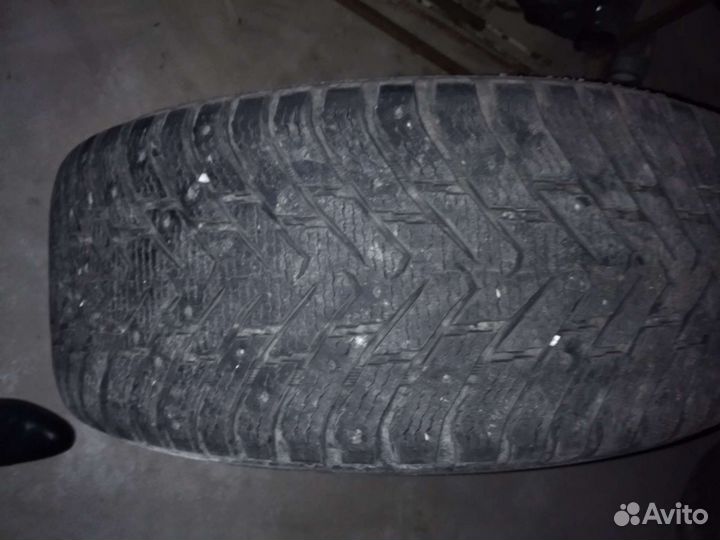 Nokian Tyres Z 285/60 R18